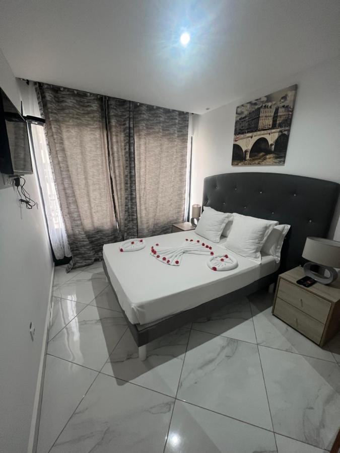 Residencial Santo Amaro Hotel Tarrafal  Exterior photo